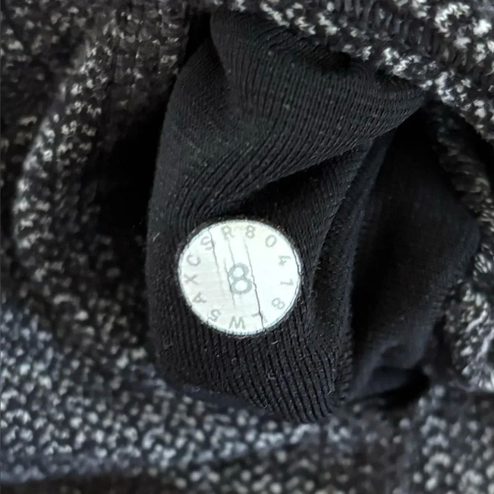 Lululemon Womens Wunder under variegated knit high waisted tights/ leggings Sz 8
